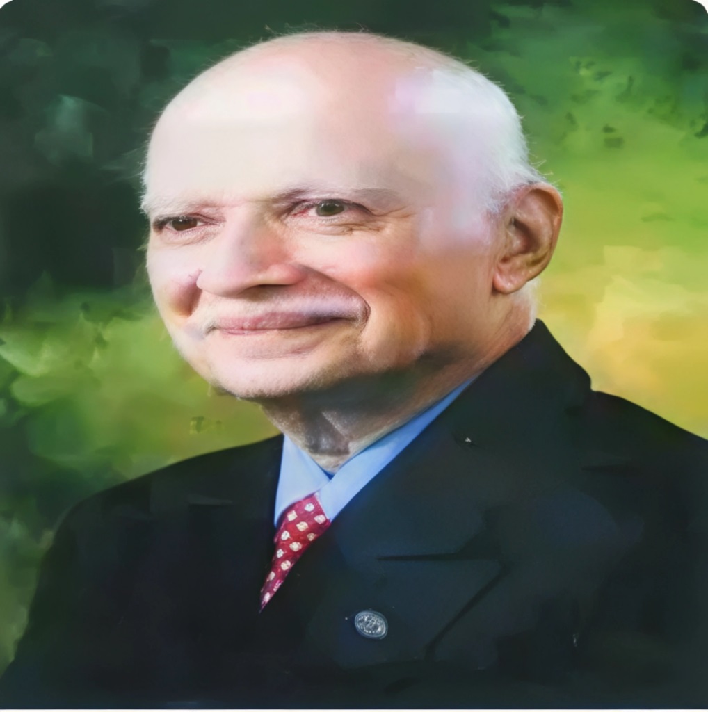 स्व. श्री. डॉ. धनंजय गुंडे